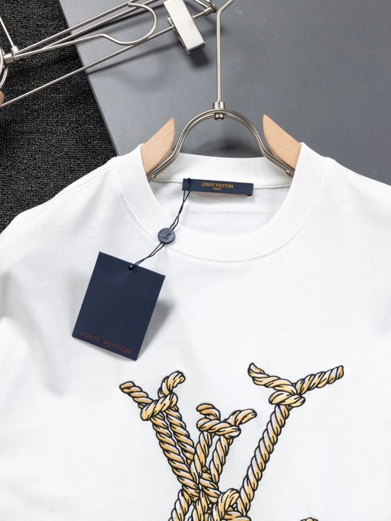 Louis Vuitton T-Shirts Fashionable 133216