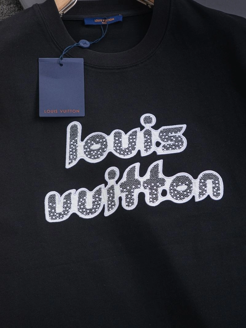Seasonal Louis Vuitton T-Shirts 133219