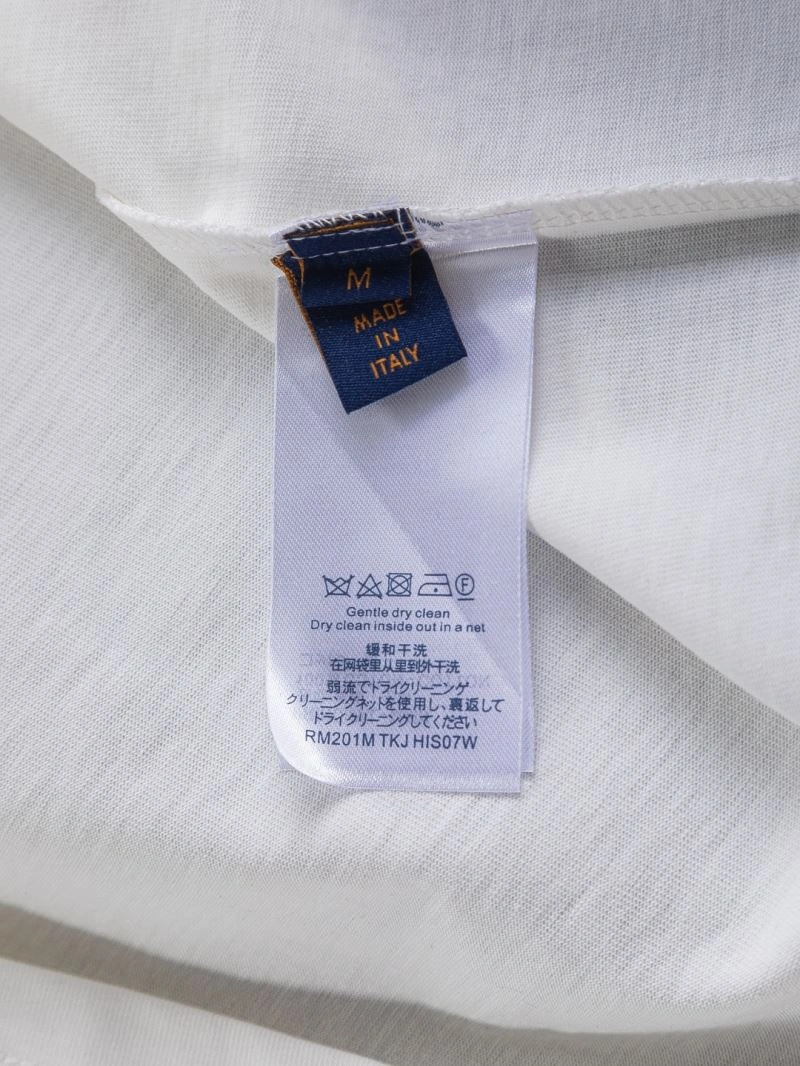 Louis Vuitton T-Shirts Flexible 133213