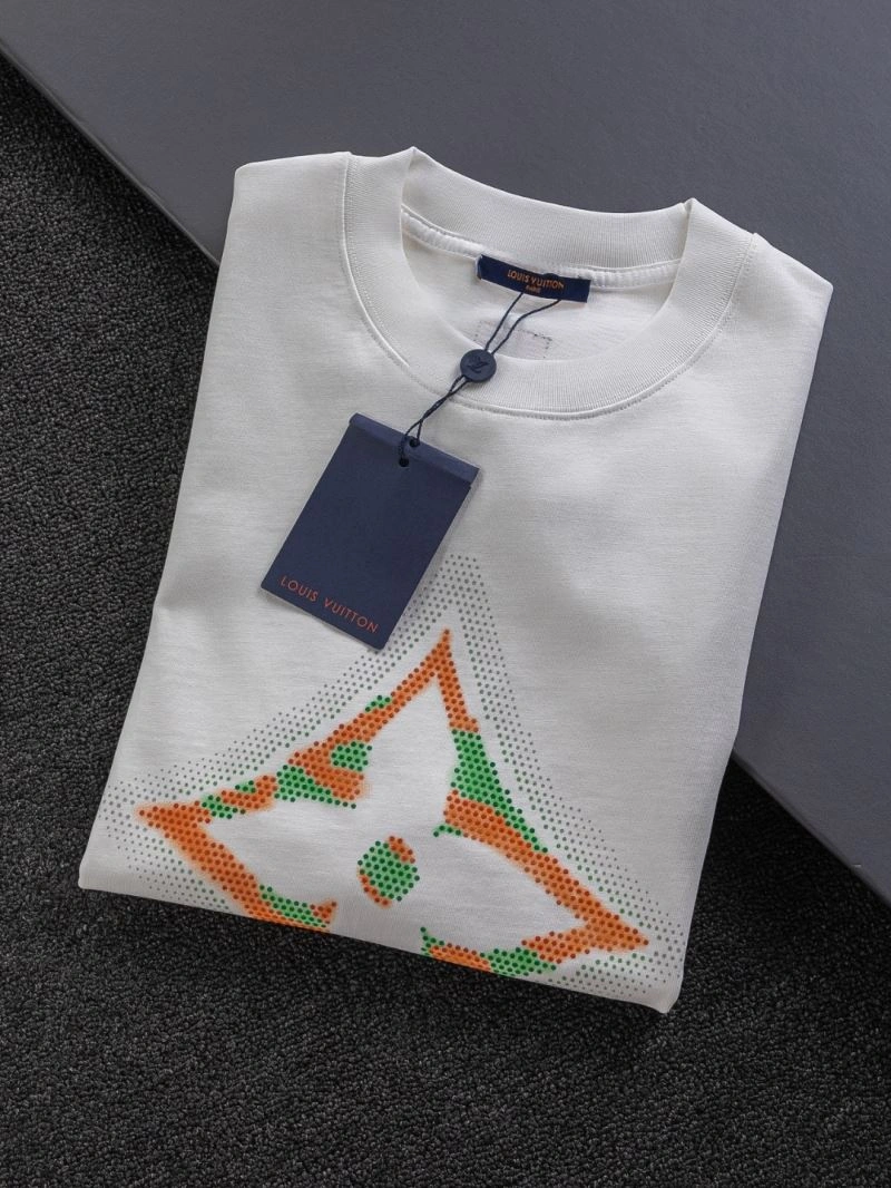 Louis Vuitton T-Shirts Flexible 133213