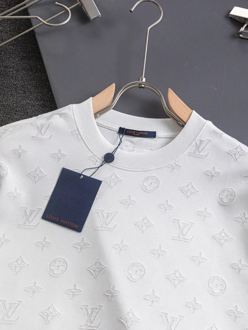 Supportive Louis Vuitton T-Shirts 133185