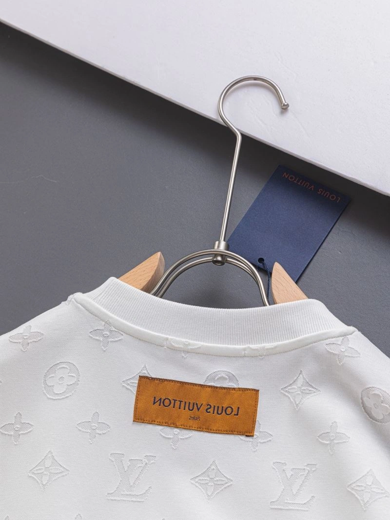 Supportive Louis Vuitton T-Shirts 133185