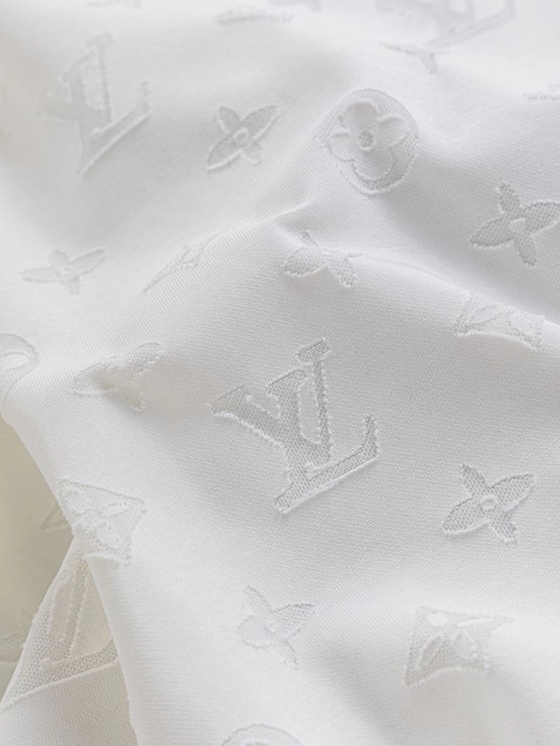 Supportive Louis Vuitton T-Shirts 133185
