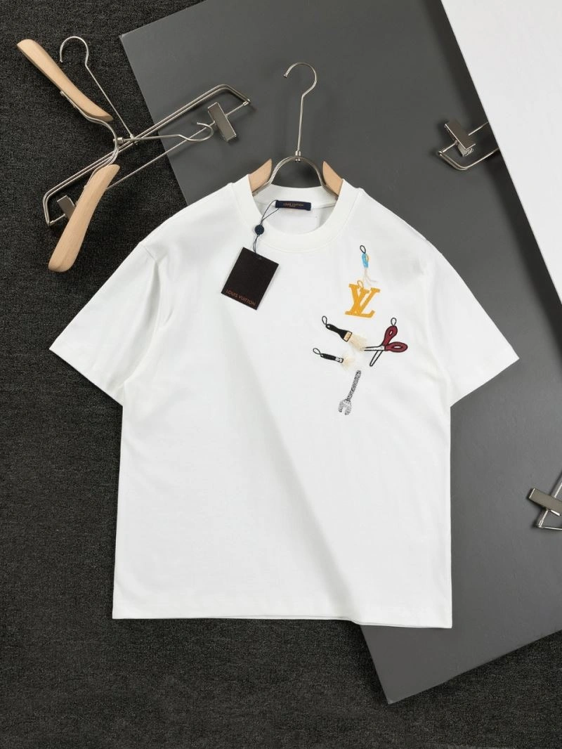 WellDesigned Louis Vuitton T-Shirts 133180