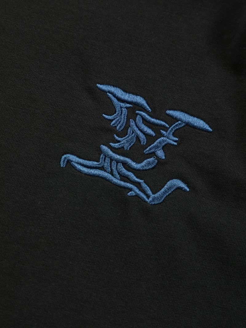 Louis Vuitton T-Shirts Compact 133179