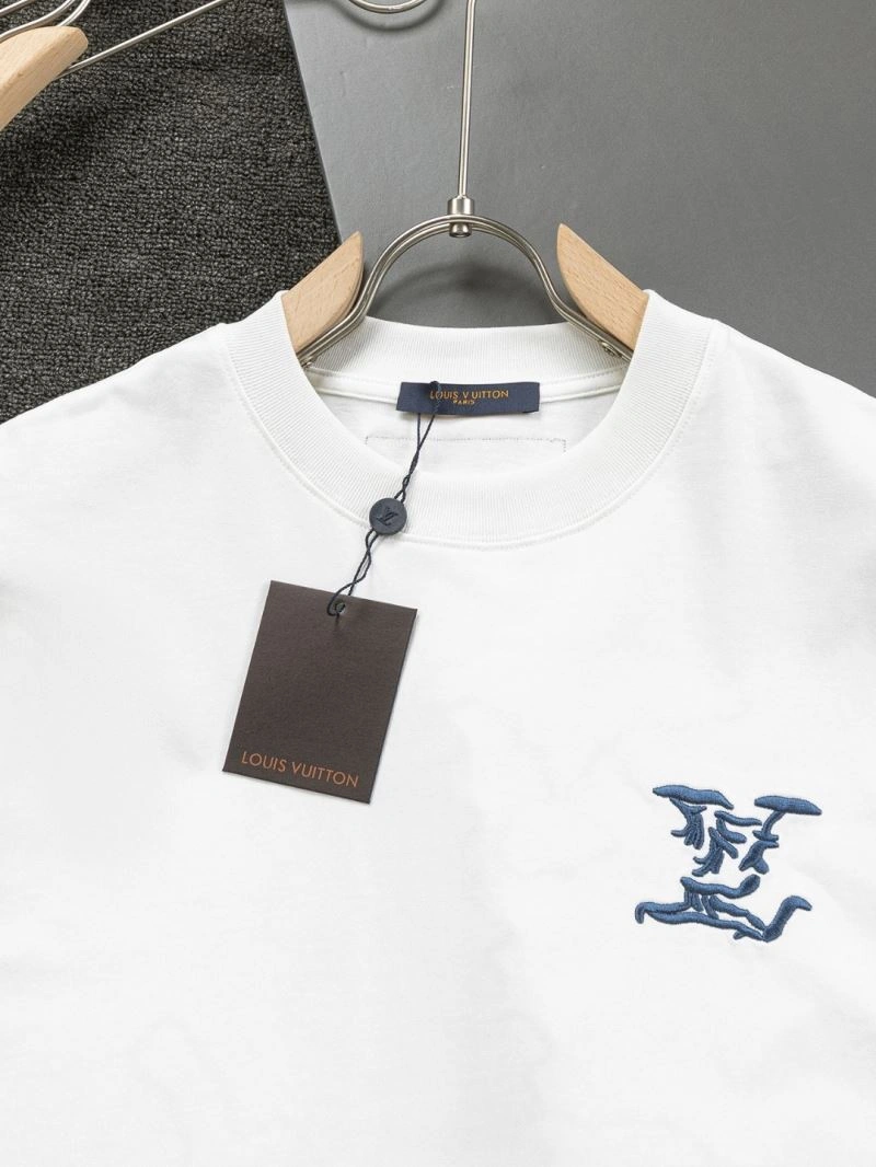 UrbanChic Louis Vuitton T-Shirts 133178