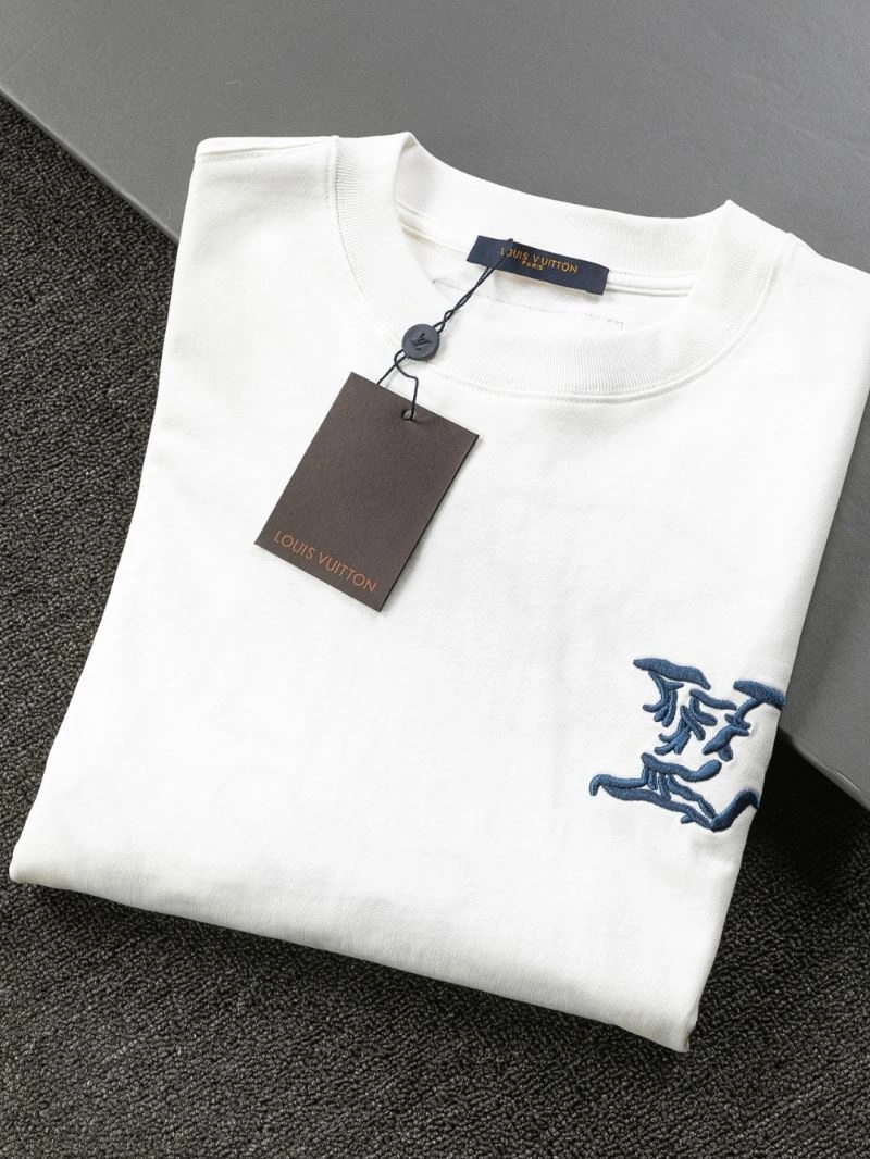 UrbanChic Louis Vuitton T-Shirts 133178