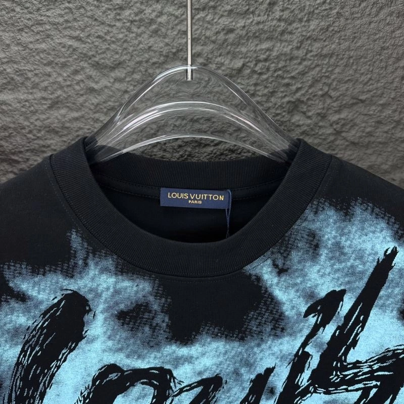 ComfortFit Louis Vuitton T-Shirts 133170
