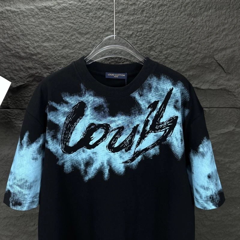 ComfortFit Louis Vuitton T-Shirts 133170