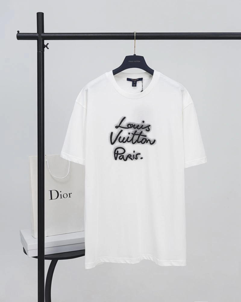 Louis Vuitton T-Shirts Durable 133163