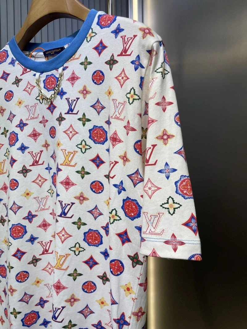 DailyWear Louis Vuitton T-Shirts 133160