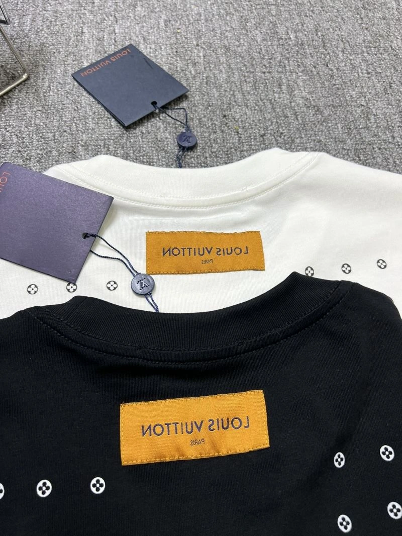TechFriendly Louis Vuitton T-Shirts 133173