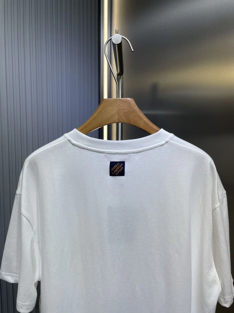 Louis Vuitton T-Shirts Soft 133158