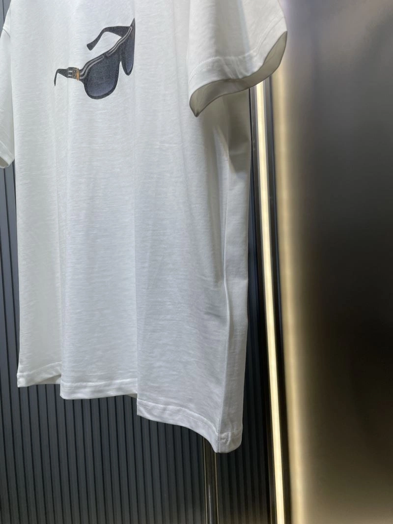Contemporary Louis Vuitton T-Shirts 133166