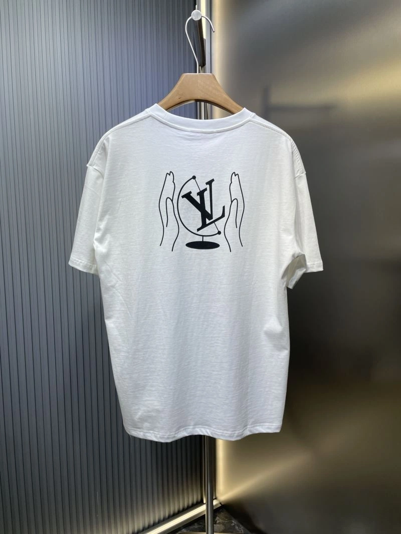 Louis Vuitton T-Shirts Sporty 133159