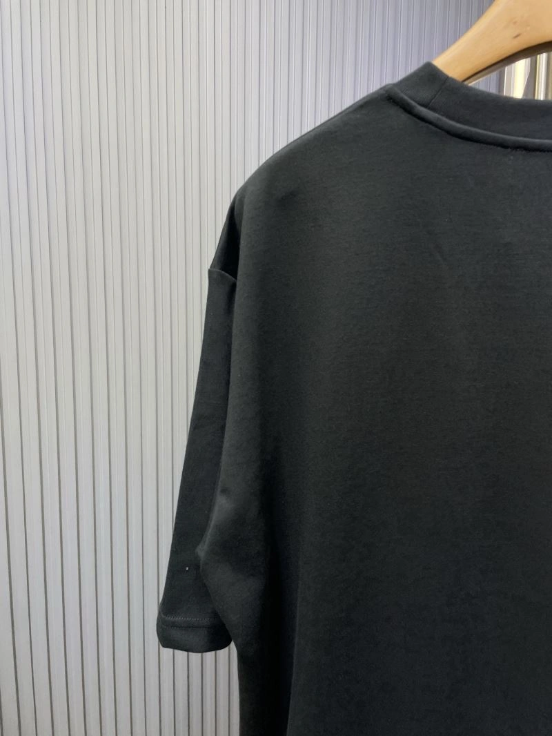 EyeCatching Louis Vuitton T-Shirts 133157