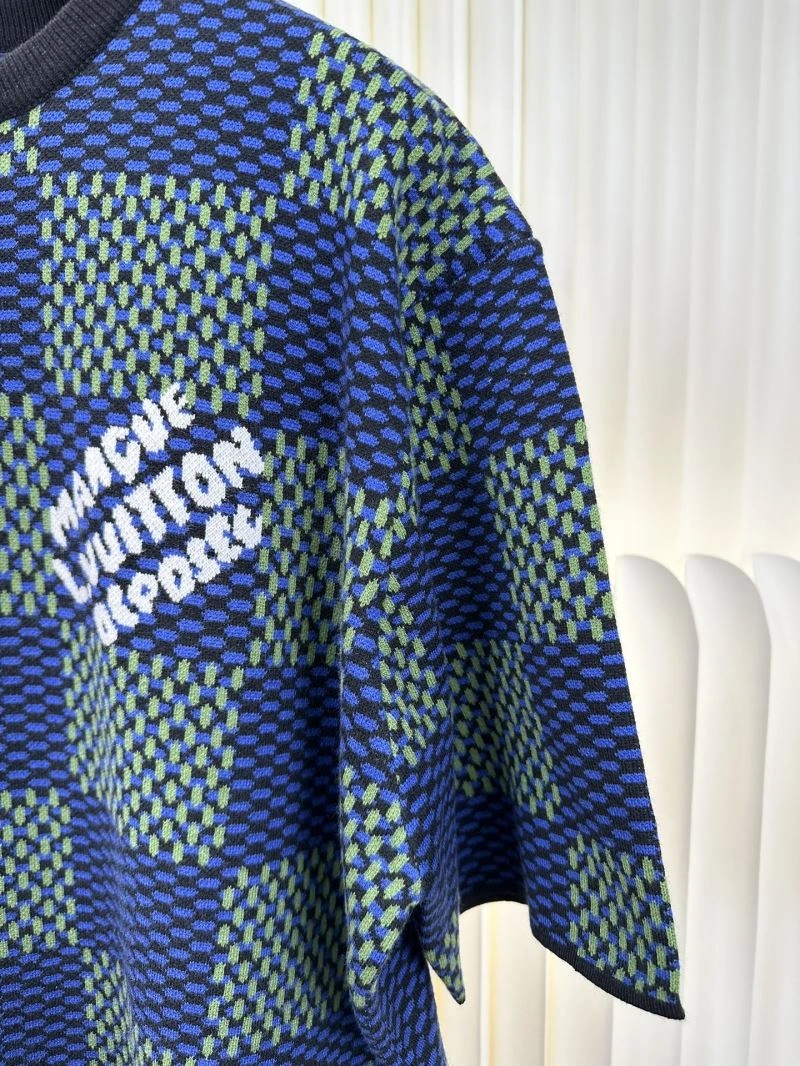Elegant Louis Vuitton T-Shirts 133152