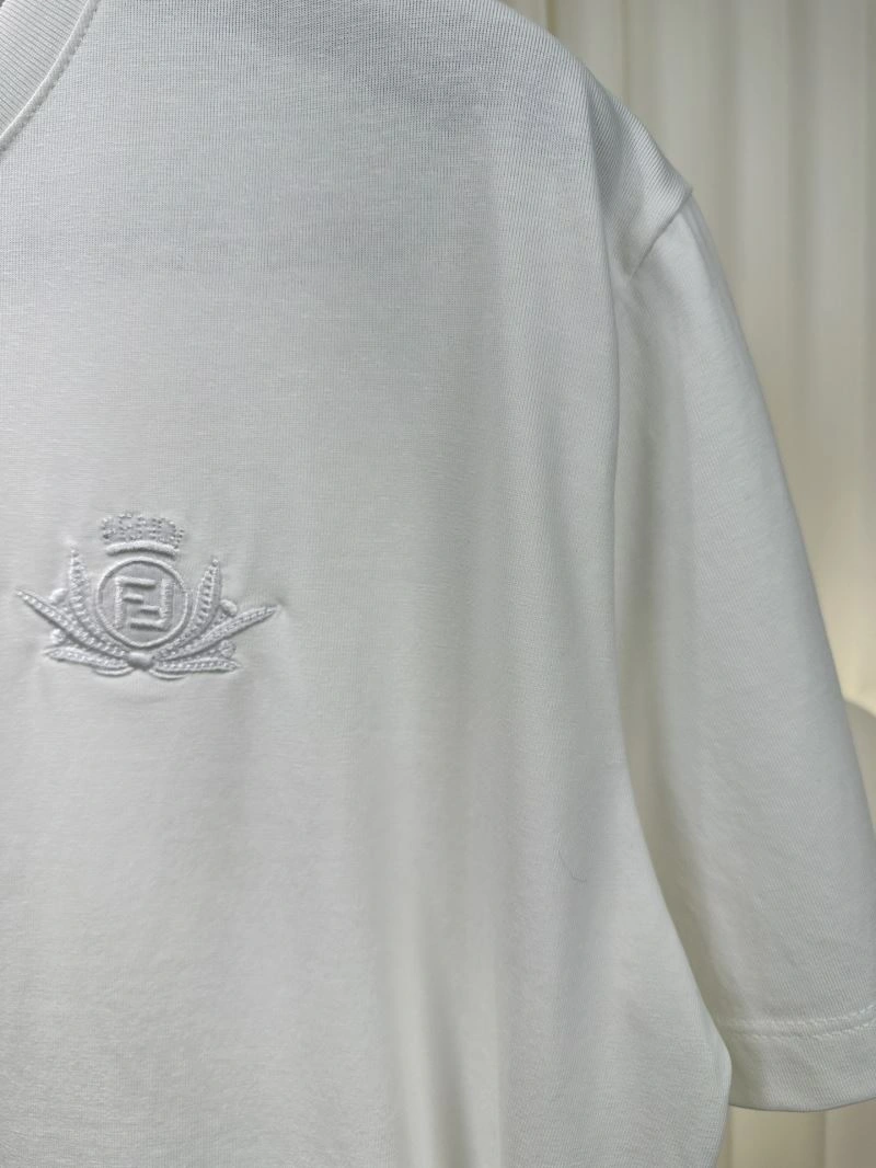 Unisex Louis Vuitton T-Shirts 133148