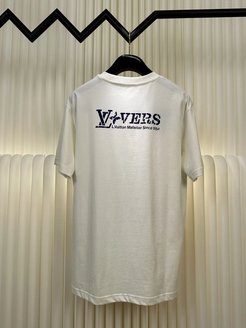 UrbanChic Louis Vuitton T-Shirts 132664