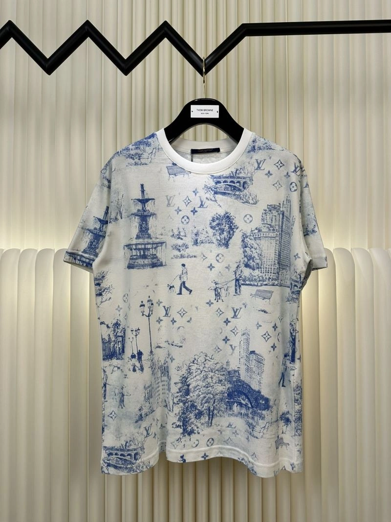 Louis Vuitton T-Shirts Trendsetting 132677