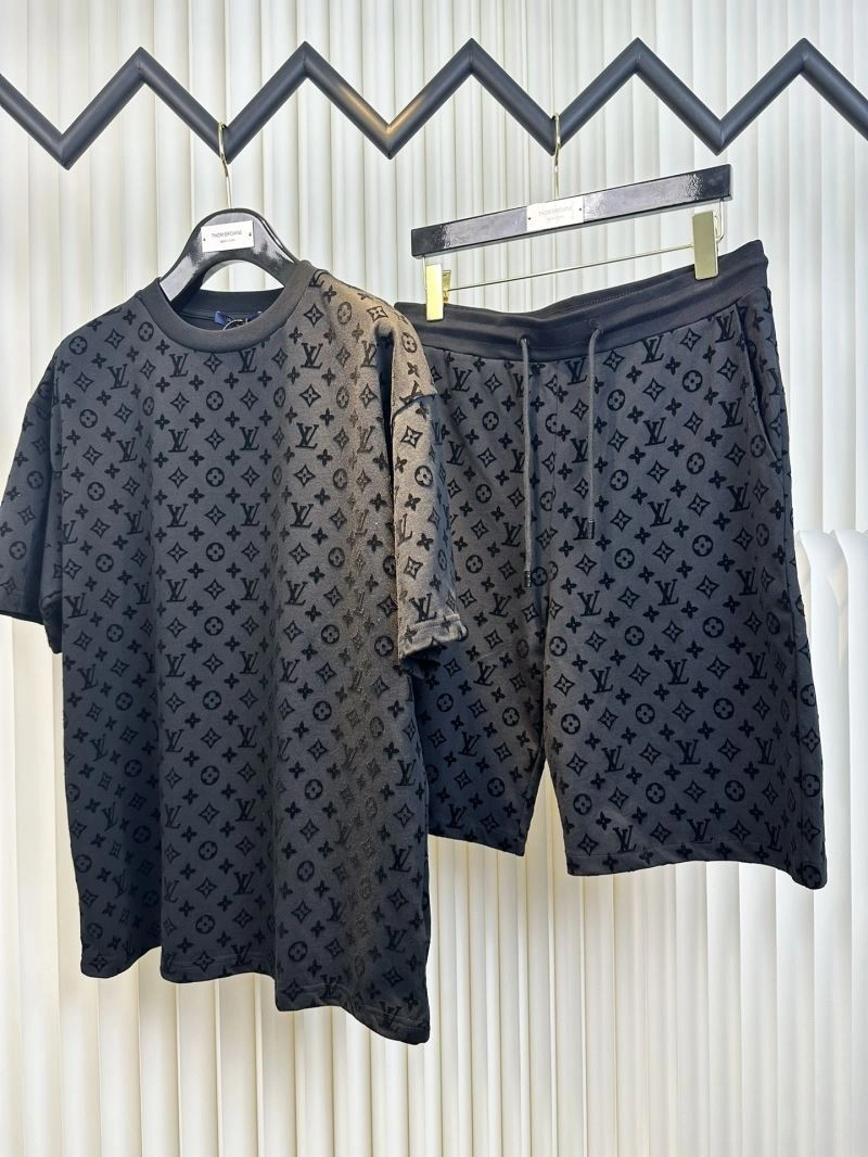FashionForward Louis Vuitton T-Shirts 132667