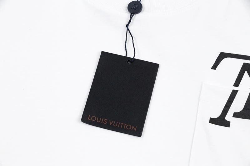Practical Louis Vuitton T-Shirts 132647