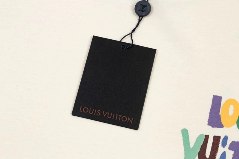 Louis Vuitton T-Shirts SmartChoice 132630