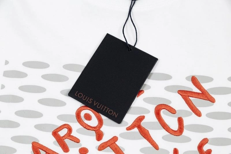 Louis Vuitton T-Shirts Affordable 132626