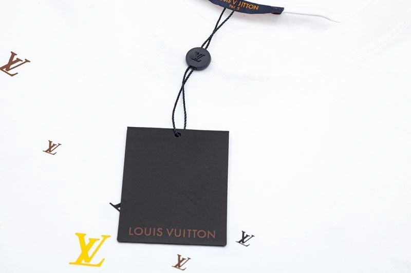Louis Vuitton T-Shirts WaterResistant 132642