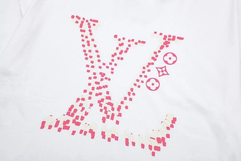 Louis Vuitton T-Shirts HighPerformance 132639