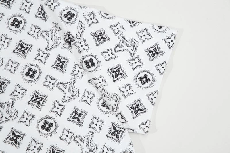 Louis Vuitton T-Shirts TechFriendly 132620