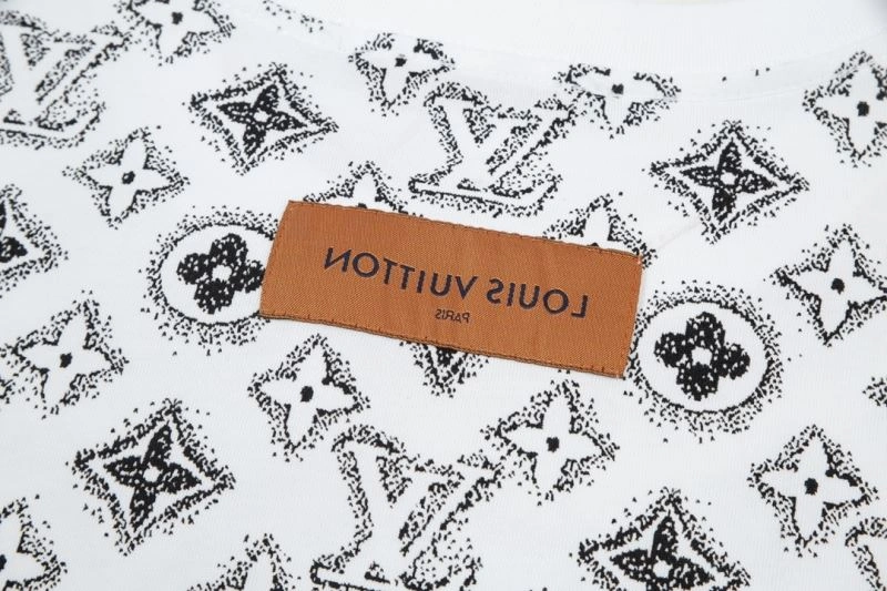 Louis Vuitton T-Shirts TechFriendly 132620