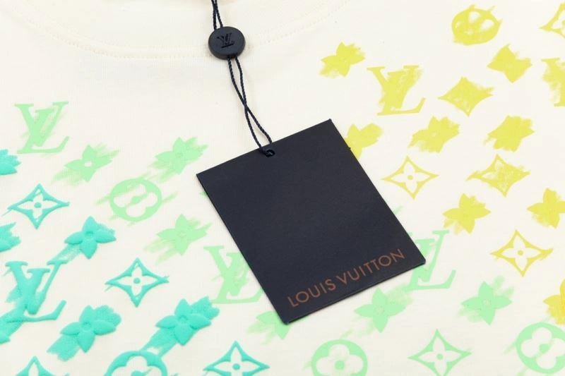 Louis Vuitton T-Shirts FastDry 132633