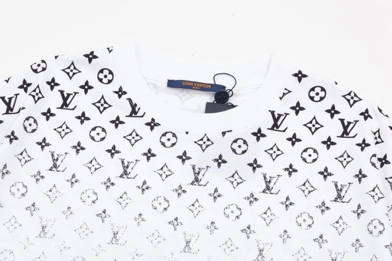 Louis Vuitton T-Shirts Reliable 132619