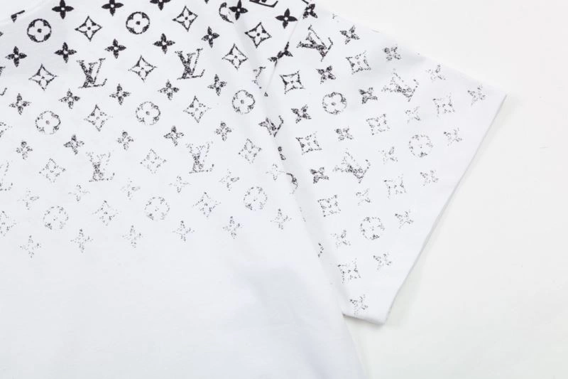 Louis Vuitton T-Shirts Reliable 132619