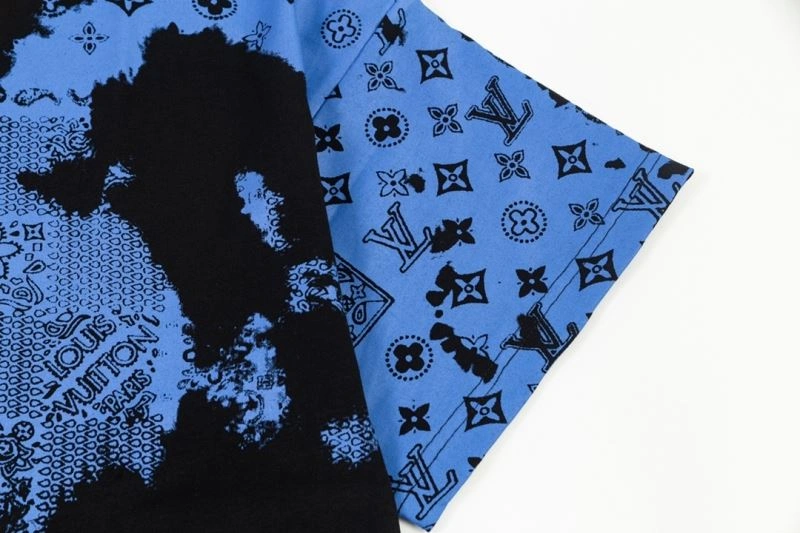 WeatherProof Louis Vuitton T-Shirts 132641