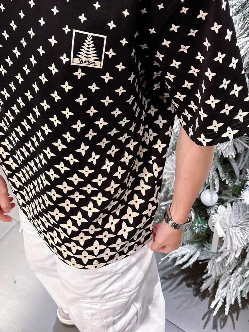 Breathable Louis Vuitton T-Shirts 132643