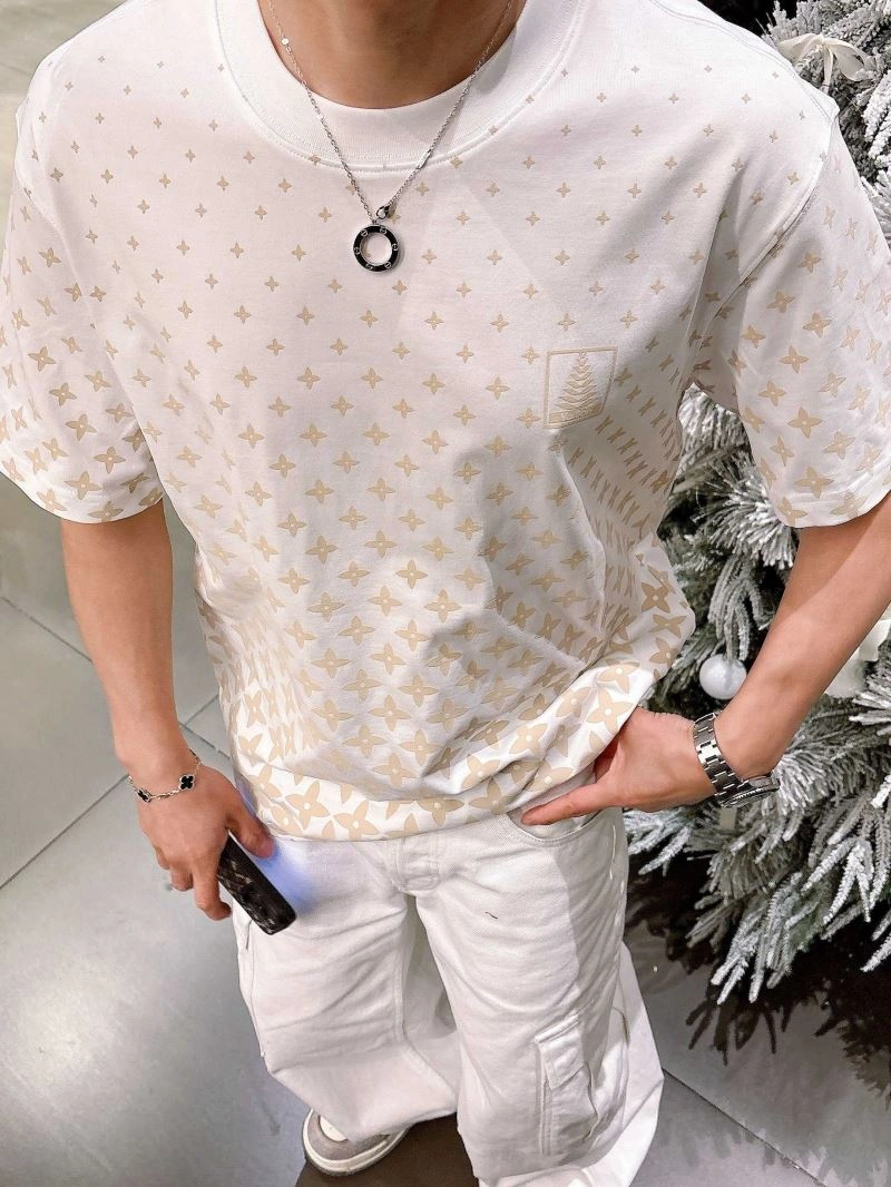 Louis Vuitton T-Shirts Seasonal 132625