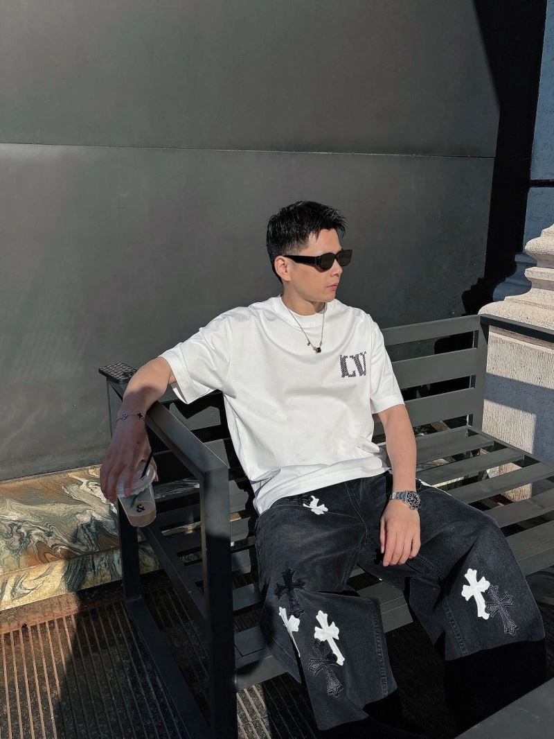Attractive Louis Vuitton T-Shirts 132617