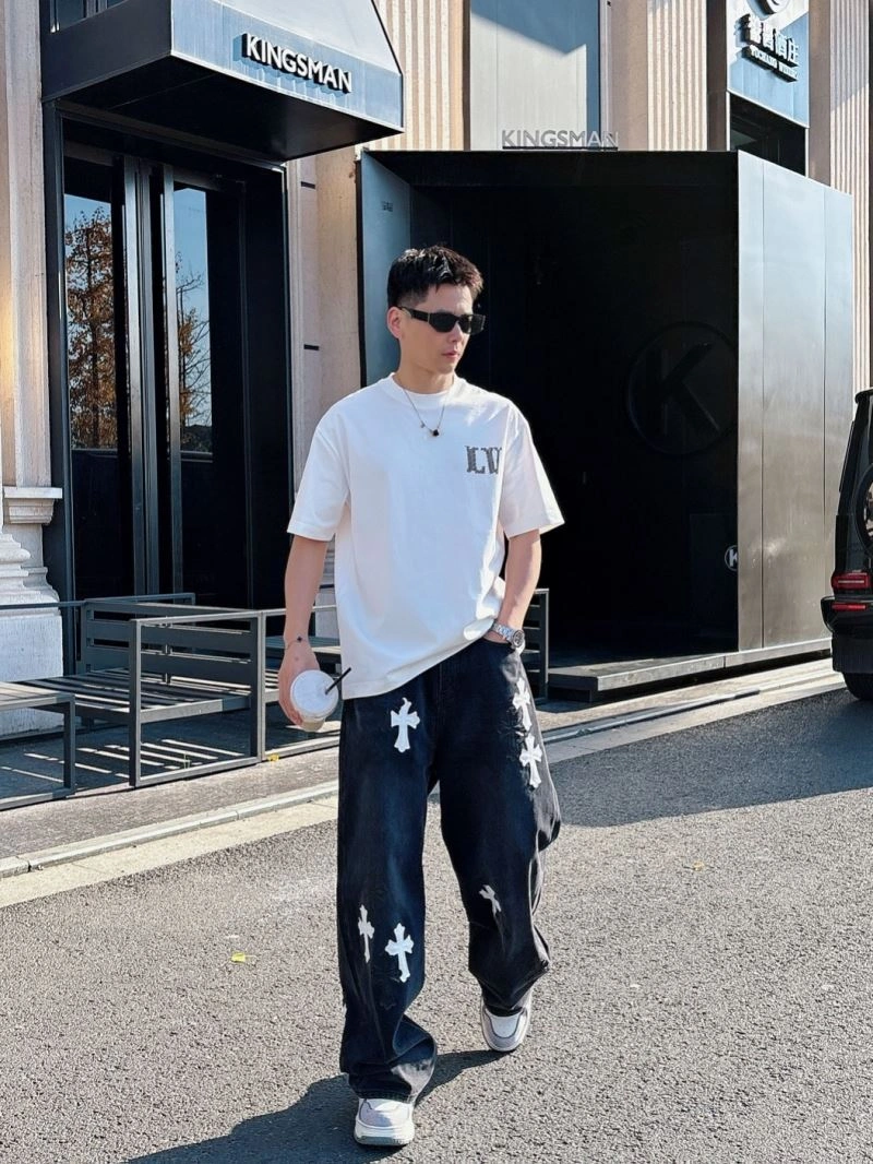 Attractive Louis Vuitton T-Shirts 132617