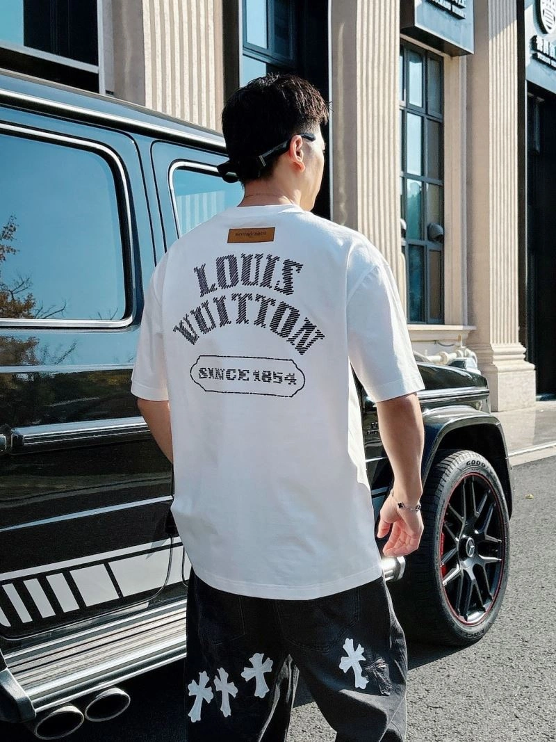 Attractive Louis Vuitton T-Shirts 132617