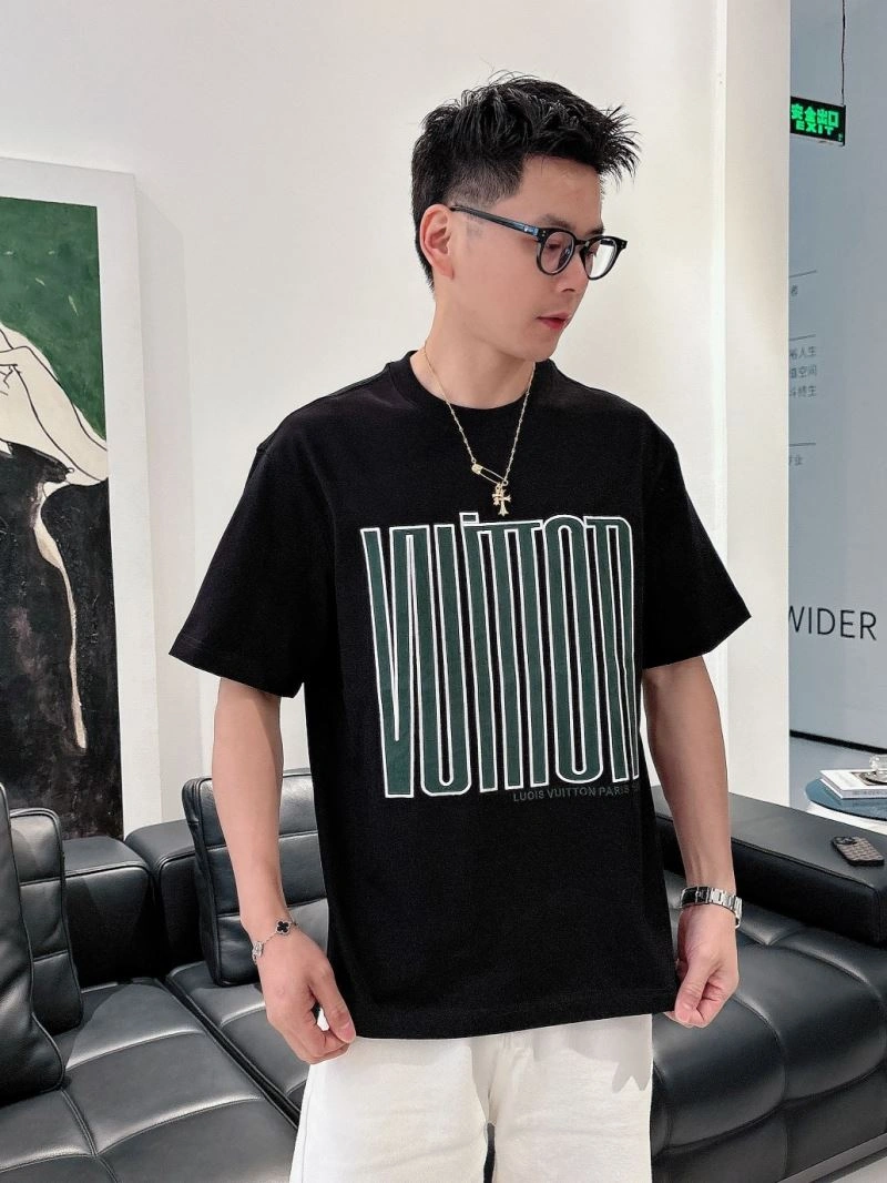 Durable Louis Vuitton T-Shirts 132627