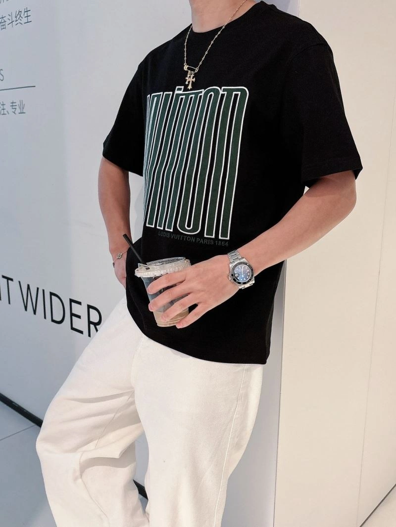 Durable Louis Vuitton T-Shirts 132627