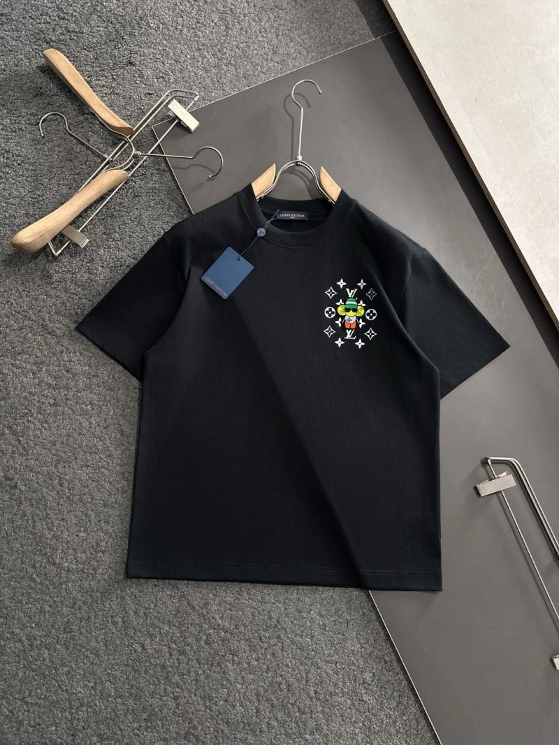 Louis Vuitton T-Shirts Sporty 132612
