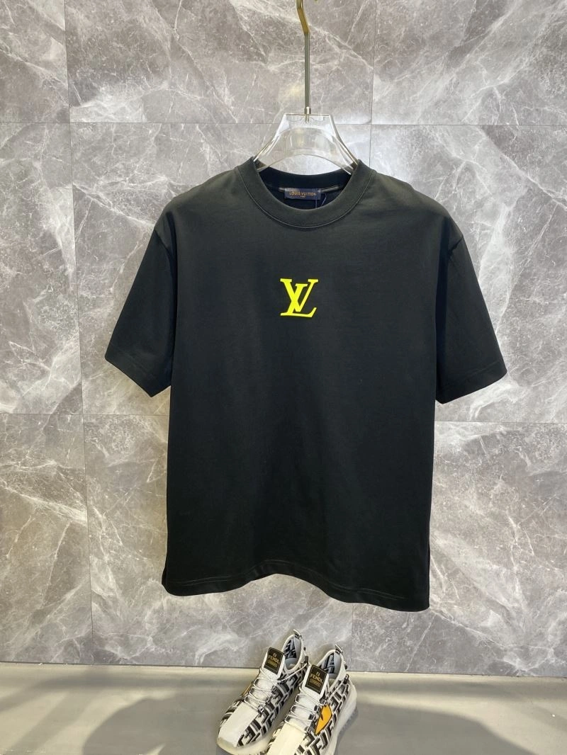 Louis Vuitton T-Shirts Refined 132609