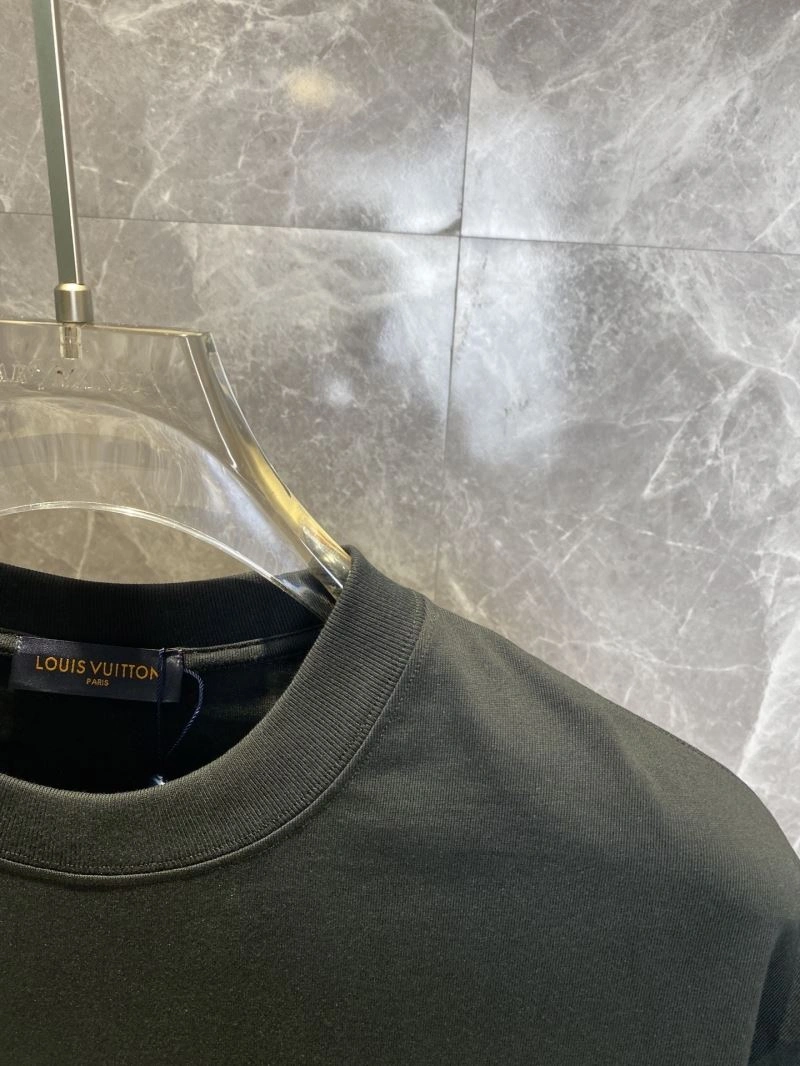 Louis Vuitton T-Shirts Refined 132609