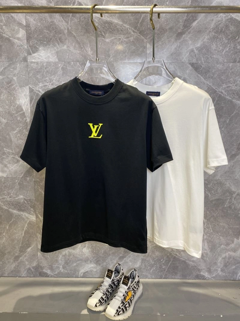 Louis Vuitton T-Shirts Refined 132609