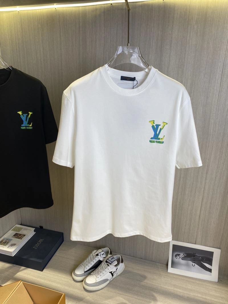Louis Vuitton T-Shirts Vibrant 132592