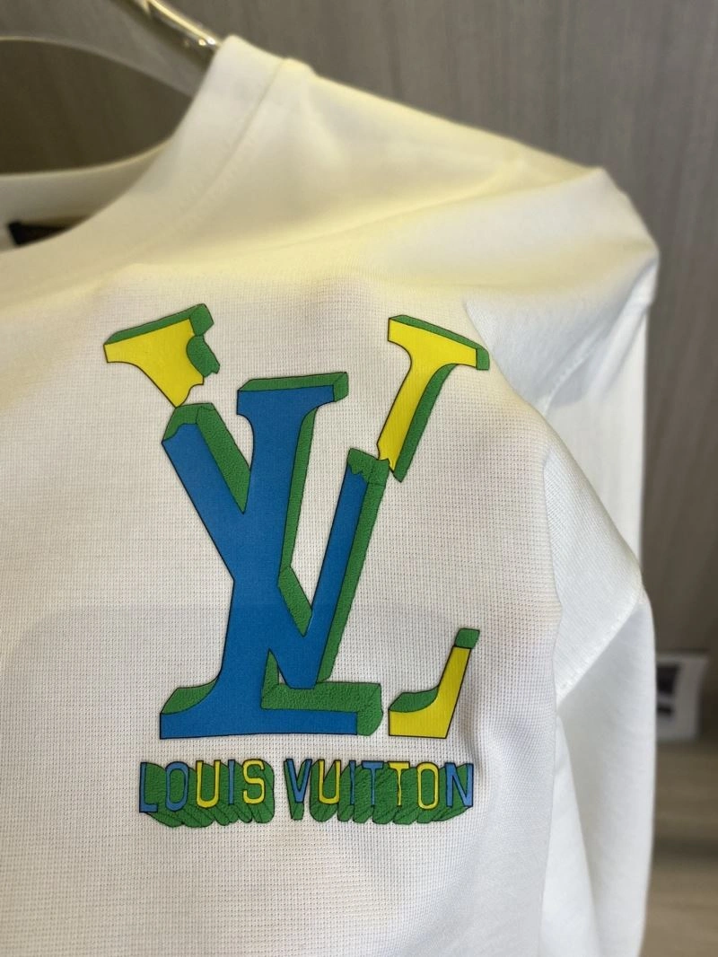 Louis Vuitton T-Shirts Vibrant 132592
