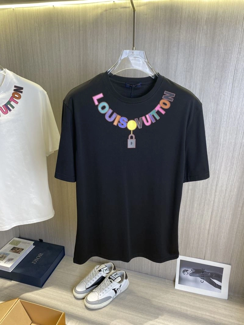 WrinkleFree Louis Vuitton T-Shirts 132595